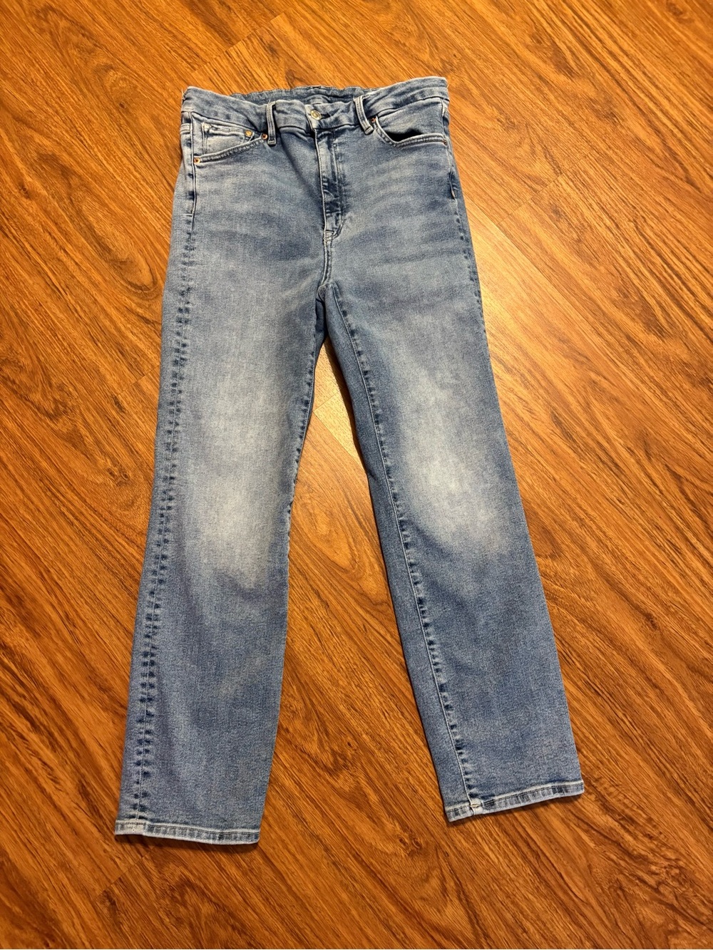H&M &DENIM Women’s Jeans Size 12 Slim Fit High Waist Light Wash Blue Ankle Butto